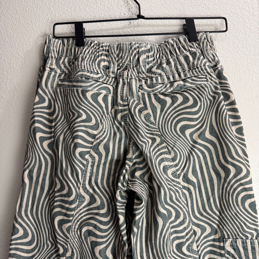 BDG Urban Outfitters Vintage Flare Y2K Cargo Pants Size Small - Picture 5 of 10